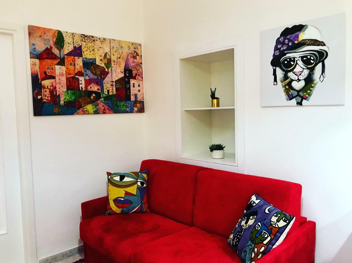 Casa G&G Pignasecca 2 Nel Cuore Di Napoli Екстериор снимка